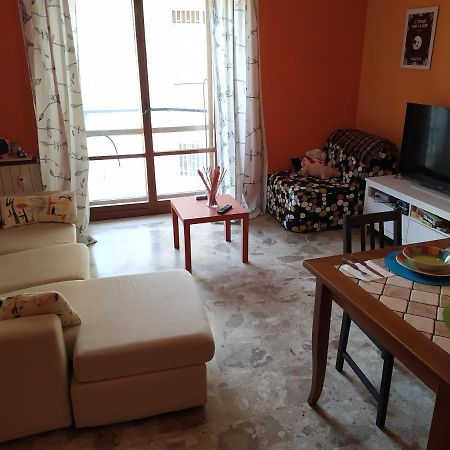 Vesuvio Corner - Spacious And Colorful Apartment In San Giorgio, Very Close To Napoli, Ideal For Families And Groups, Close To Pompeii, Sorrento... San Giorgio a Cremano Exteriör bild