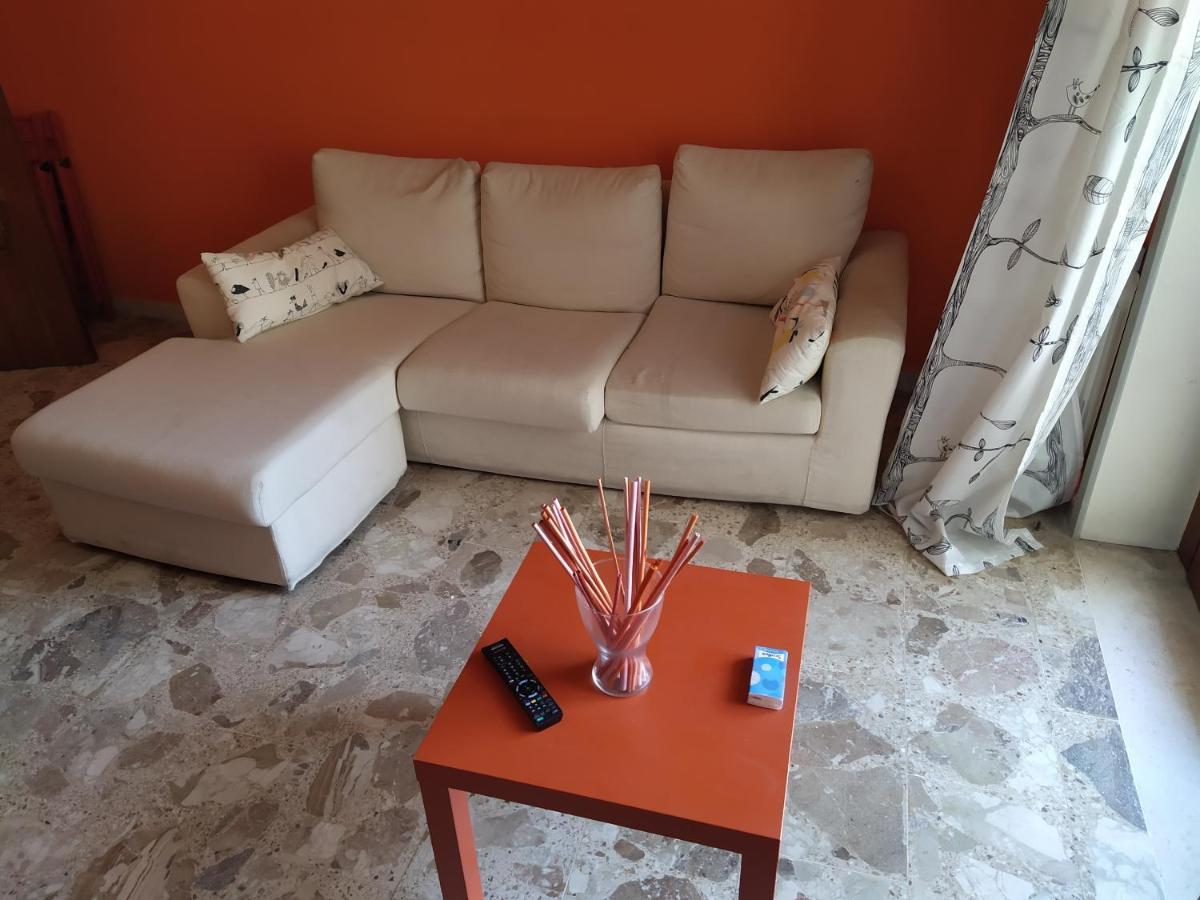 Vesuvio Corner - Spacious And Colorful Apartment In San Giorgio, Very Close To Napoli, Ideal For Families And Groups, Close To Pompeii, Sorrento... San Giorgio a Cremano Exteriör bild