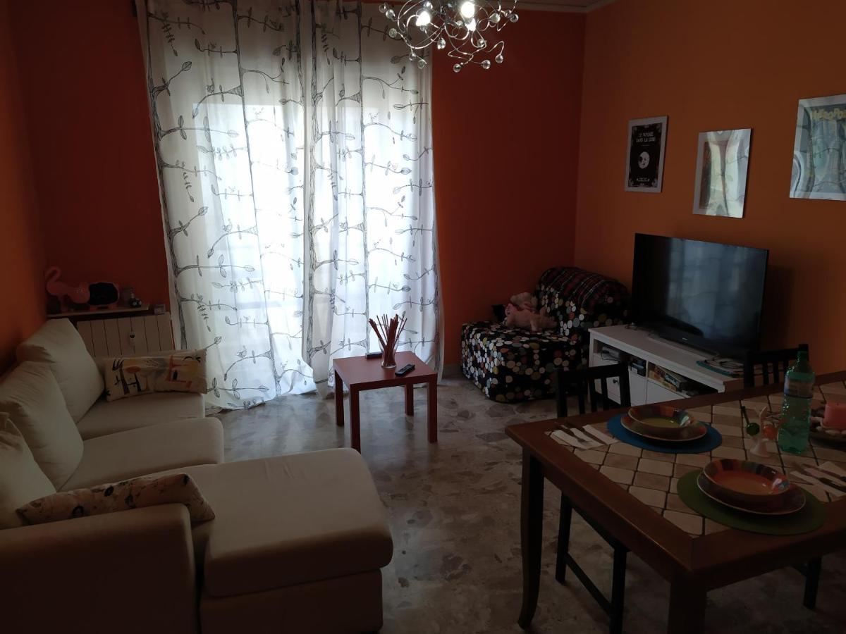 Vesuvio Corner - Spacious And Colorful Apartment In San Giorgio, Very Close To Napoli, Ideal For Families And Groups, Close To Pompeii, Sorrento... San Giorgio a Cremano Exteriör bild